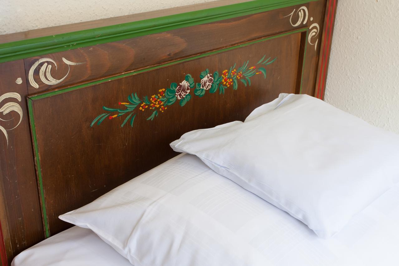 Hotel Gasthaus Adler กล็อทเทอร์ทาล ภายนอก รูปภาพ