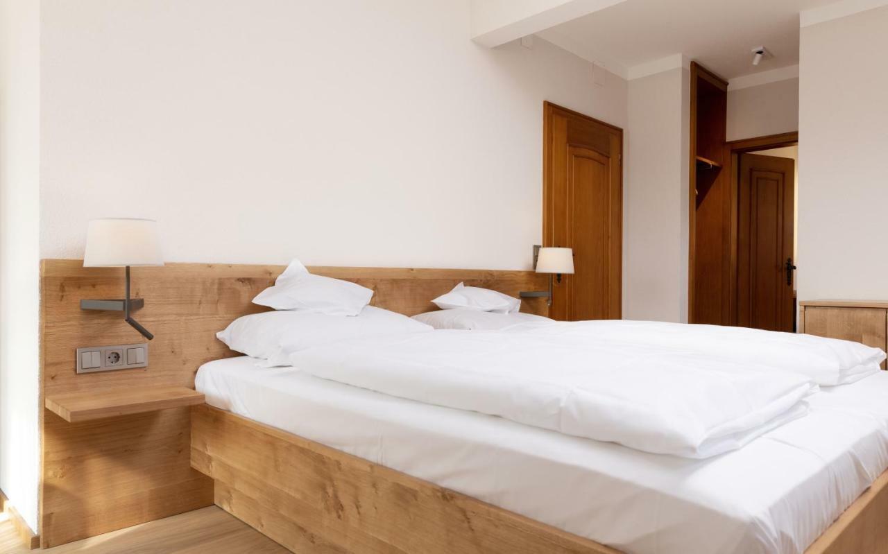 Hotel Gasthaus Adler กล็อทเทอร์ทาล ภายนอก รูปภาพ