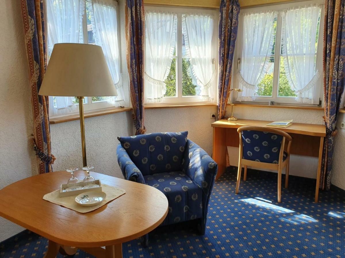 Hotel Gasthaus Adler กล็อทเทอร์ทาล ภายนอก รูปภาพ