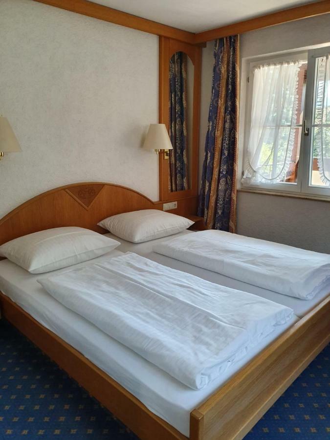Hotel Gasthaus Adler กล็อทเทอร์ทาล ภายนอก รูปภาพ